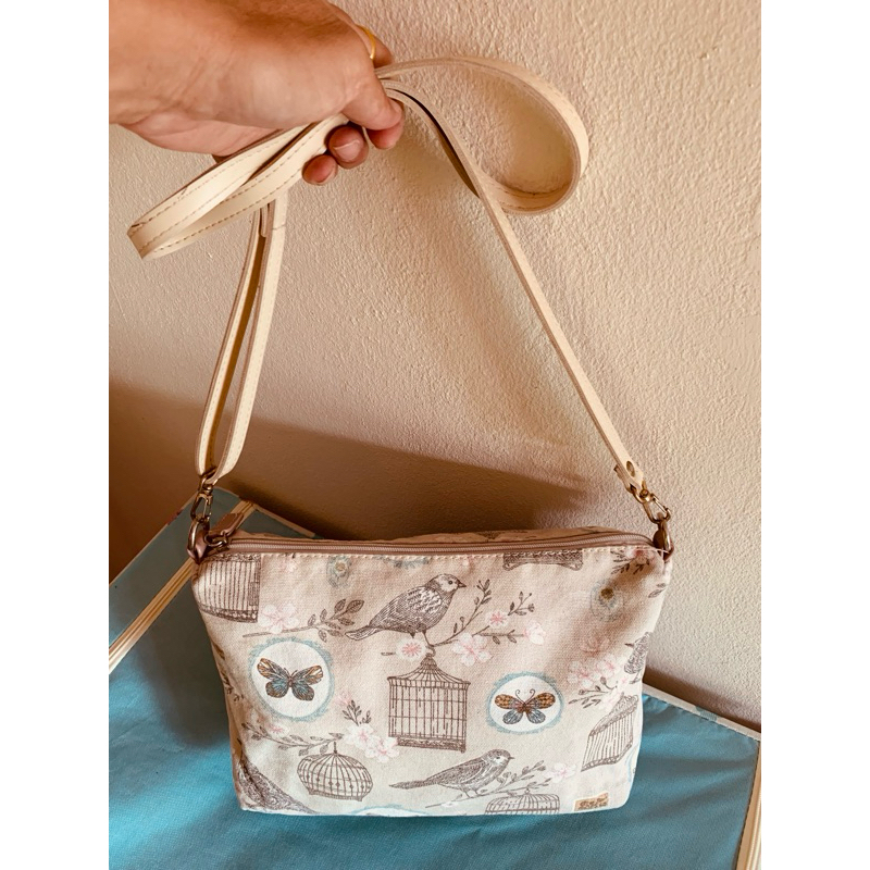 กระเป๋า Devid Jones แท้ มือสอง 🙆‍♀️💗⭐️