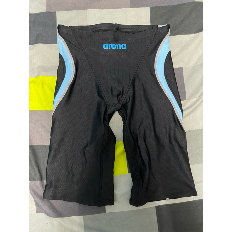 Arena กางเกงว่ายน้ำกีฬาชาย ARN-7052M