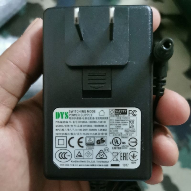 Adapter 15V และ ขาปลั๊ก  สำหรับ Fender Indio,Newport 1,2 (แท้)