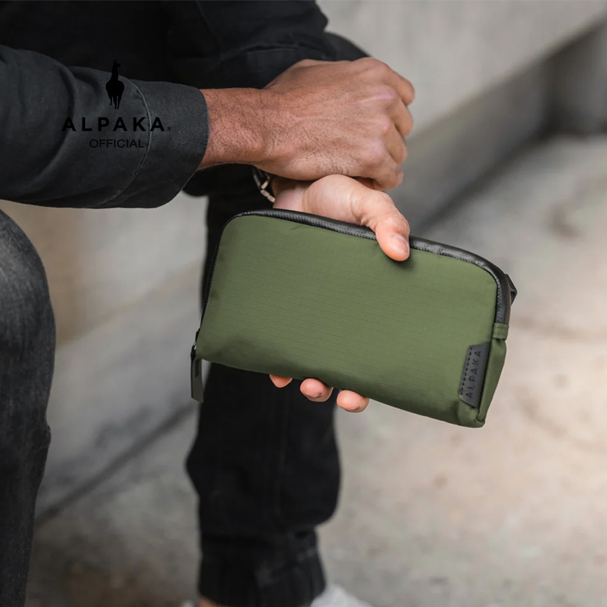 กระเป๋า Alpaka - Flight Pouch Axoflux