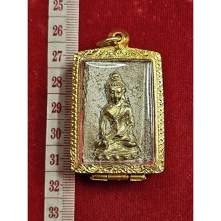 พระสมเด็จเนื้อปูนเพชรฝังพระกริ่ง หลวงปู่โตกรุวัดพระแก้วพร้อมกรอบทองใบข้นแท้