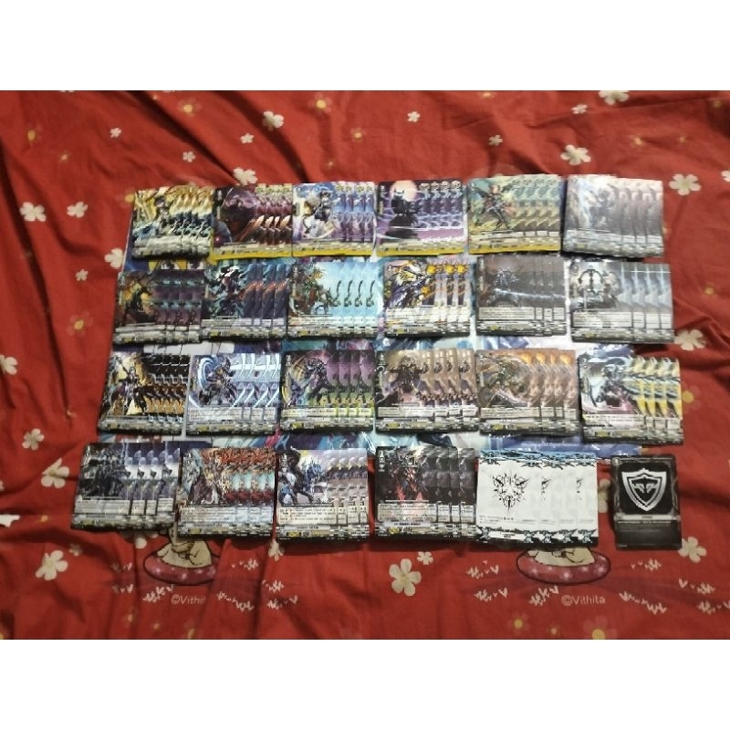 V-EB12 แยกแคลนชาโดว์ พาลาดิน แบบละ4ใบ