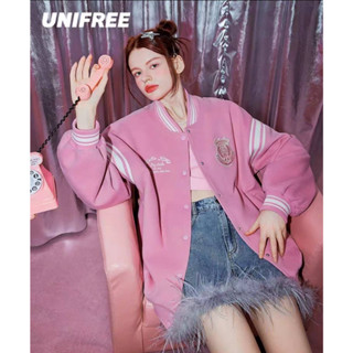 UNIFREE x Hello Kitty เสื้อแจ็คเก็ตเบสบอลสีชมพู คิตตี้