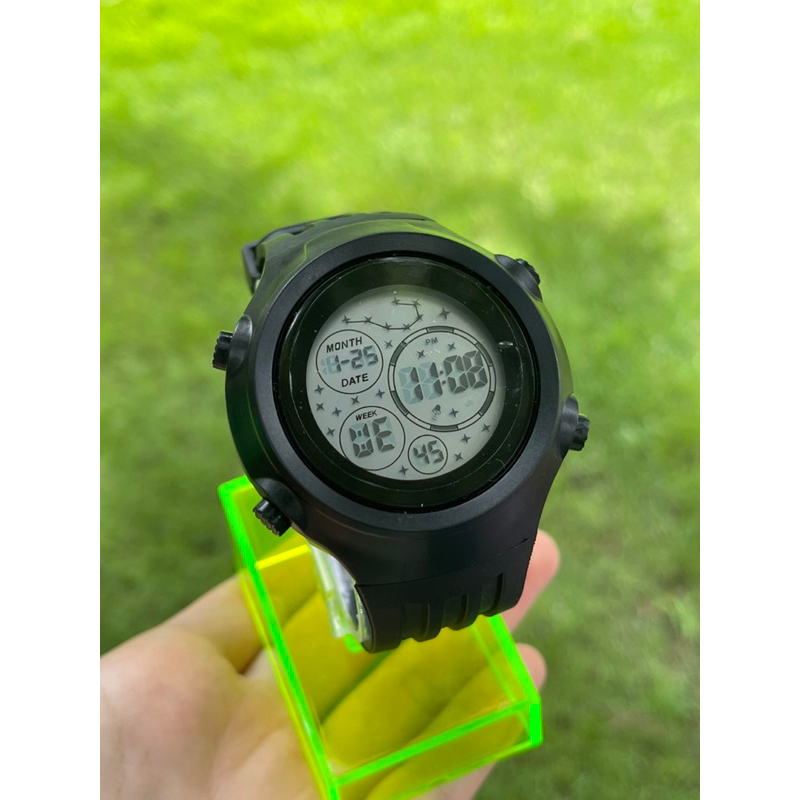 Sport Watch นาฬิกาอิเล็กทรอนิกส์สำหรับกีฬากลางแจ้ง นาฬิกาวงกลม สำหรับการพักผ่อน เรืองแสง เทรนด์ใหม่