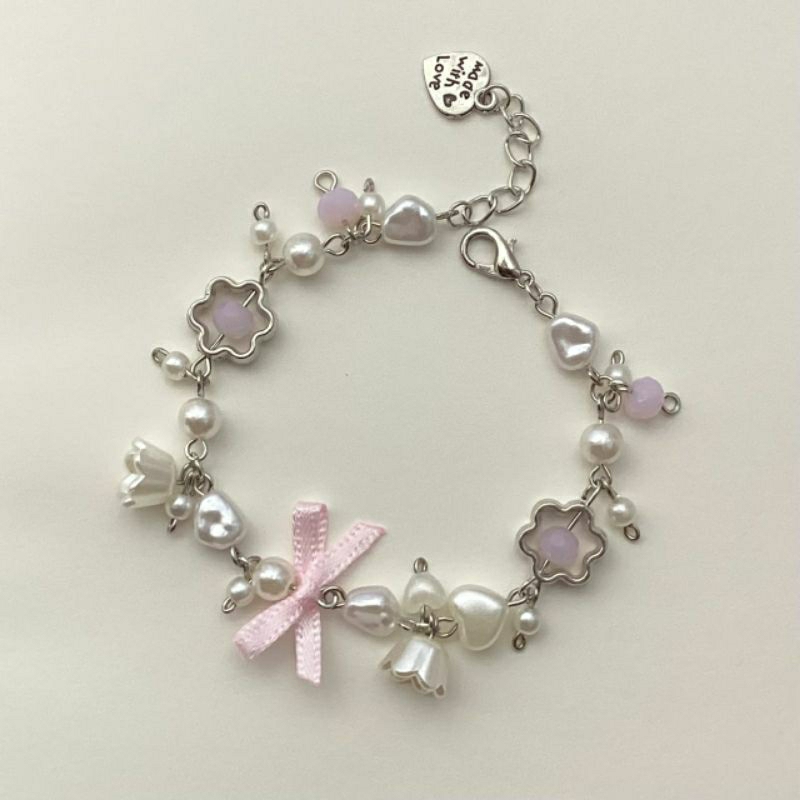 pink 𖦹 ׂ 𓈒 ／ ⋆ ۪coquette bracelet𓍢ִ໋ ͙֒