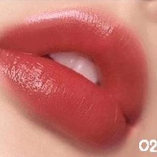 USTAR LOLLIPOP 2 IN 1 SOFT MATTE LIP