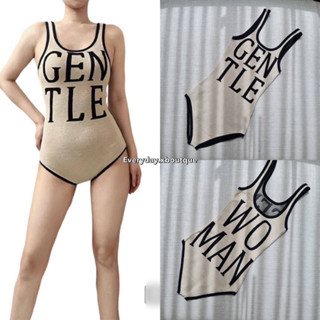 GENTLE W BODYSUIT🤎พร้อมส่งบอดี้สูท ทอลายตัวอักษร ผ้ายืดหยุ่นได้เยอะ