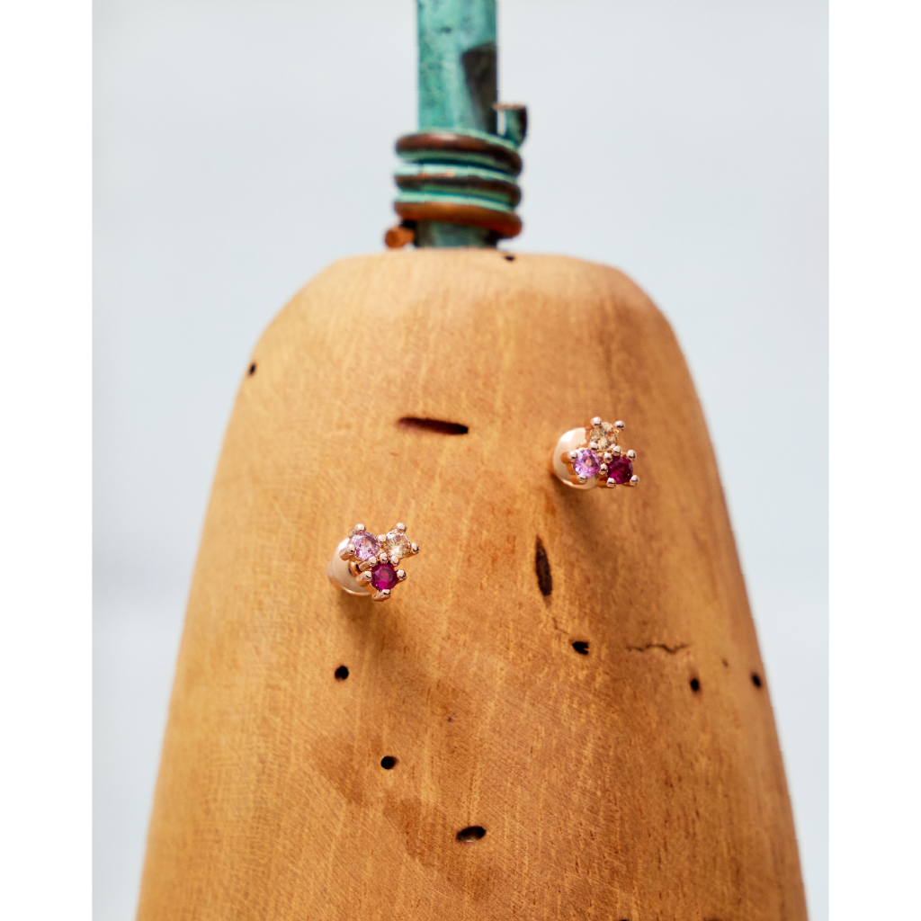 Julys - wallflower earrings