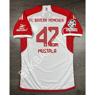 [Player] - เสื้อฟุตบอล Bayern Munich Home บาเยิร์น มิวนิค เหย้า 2023/24 เกรดนักเตะ อาร์ม UCL 42 MUSIALA