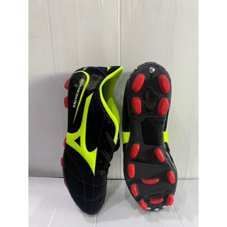 "รองเท้าสตั๊ดฟุตบอล ของผู้ชาย มีสินค้าพร้อมส่ง นิ่มใส่สบายมีไซส์ 39--45
