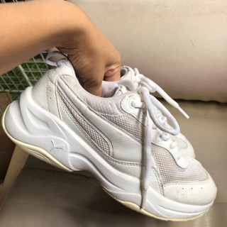 รองเท้าผ้าใบPumaแท้Size37มือ2