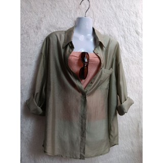 เสื้อเชิ้ต มินิมอล สีเขียวเฉด Sage Green ทรงโอเวอร์ไซส์