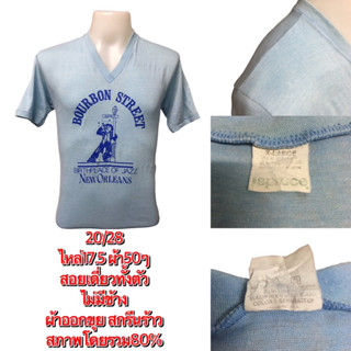 เสื้อยืดมือสอง คอวี สอยเดี่ยว