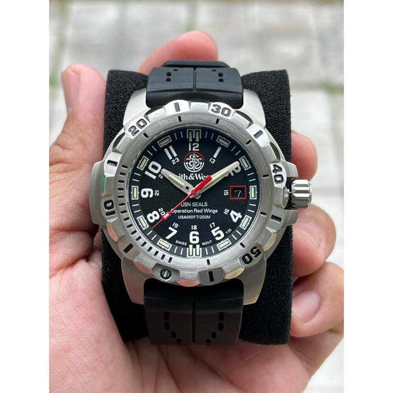 นาฬิกา Smith & Wesson มือสอง ของแท้
