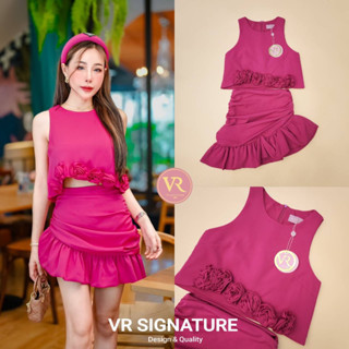 Code : M9 Vrsignature Set ชุดเซ็ตเสื้อครอปแขนกุด กระโปรงสั้น สำหรับผู้หญิง ไซส์ Xs-L