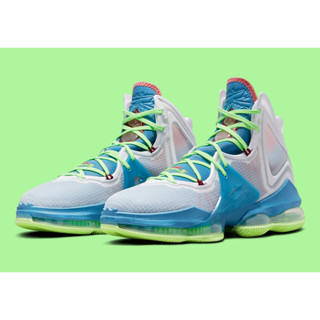 LeBron 19 "Dutch Blue" DC9339-400