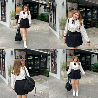 Mamonte set 🖤  ชุดเซ็ทเชิ้ตระบายกับกระโปรงจีบแบบคุณหนูสุดๆ - merry house