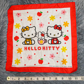 ผ้าเช็ดหน้า ลาย คิตตี้ โทนสีแดง Hello Kitty ผ้าเช็ดหน้ามือสอง