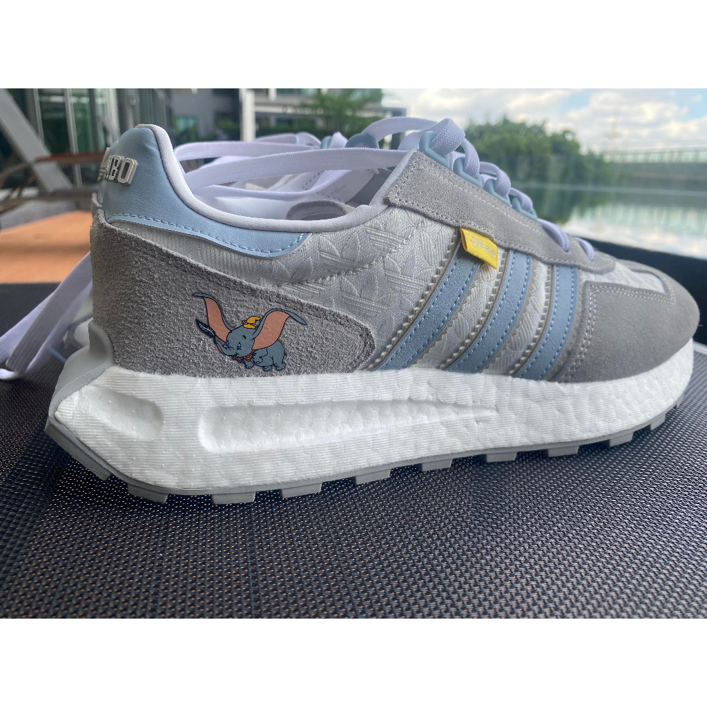 รองเท้า Adidas Retropy E5 Dumbo