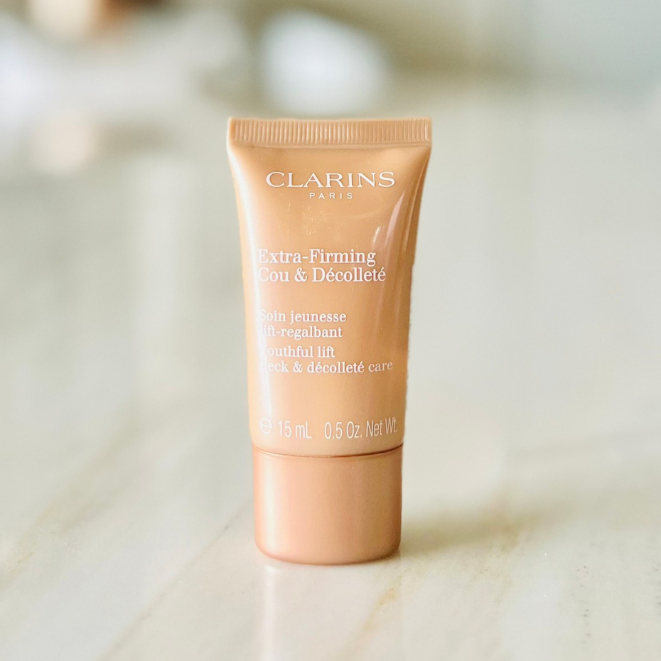 CLARINS Extra-Firming Youthful Lift Neck & Décolleté Care 15ml ทรีทเม้นท์กระชับผิวลำคอ