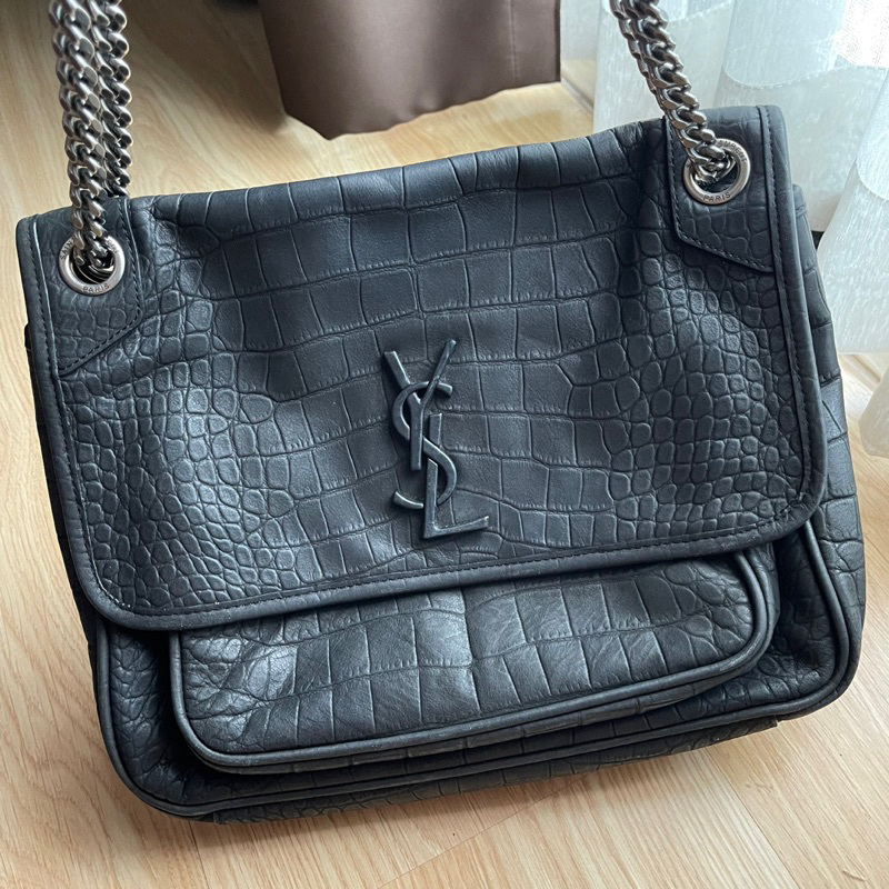 ส่งต่อ YSL Niki Crocodile Leather Bag มือสอง