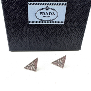 Prada Earrings ต่างหู พราด้า ของแท้ สามเหลี่ยม ผู้หญิง ผู้ชาย แบรนด์เนม