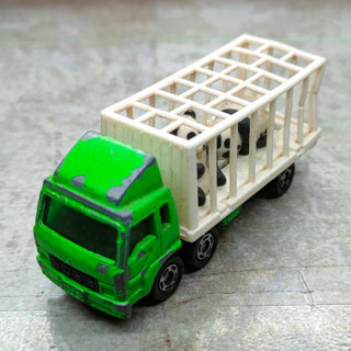 Tomica โมเดลรถเหล็กโทมิก้า MISTUBISHI FUSO  CENTER  No.108 Animal  Carrier (panda)