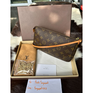 Louis Vuitton Pochette