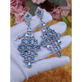 ต่างหูเพทายฟ้า (Blue Zircon) เจียระไนเหลี่ยมบาเก็ต