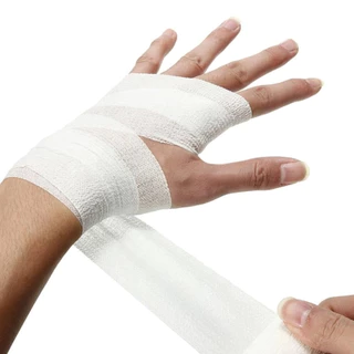 ผ้ายืดป้องกันการบาดเจ็บ SELF-ADHESIVE ELASTICATED BANDAGE ยึดติดแน่น ไม่ต้องใช้คลิปล็อกปลายผ้า เป็นอุปกรณ์บังคับในการวิ