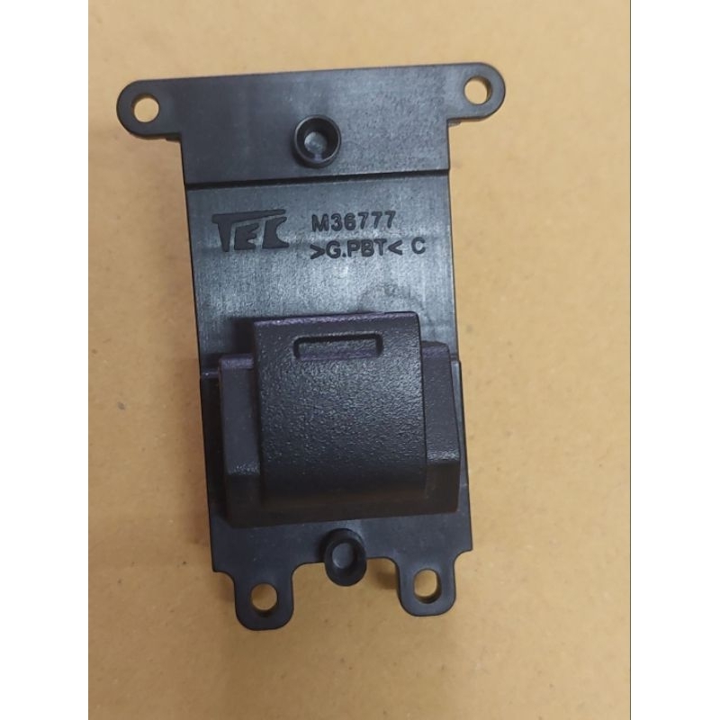 สวิตช์กระจกไฟฟ้าHONDA JAZZ GE ปี09-13/CITYปี09-13 CRVg3ปี 02-06 FLหน้าซ้ายและประตูหลังซ้ายหลัวขวา (มือ2ญี่ปุ่น)