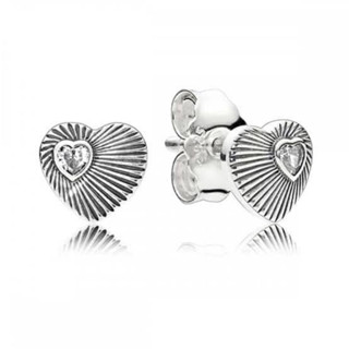 Pandora heart fan stud earring แท้100% ราคาต่อคู่ แถมกล่อง