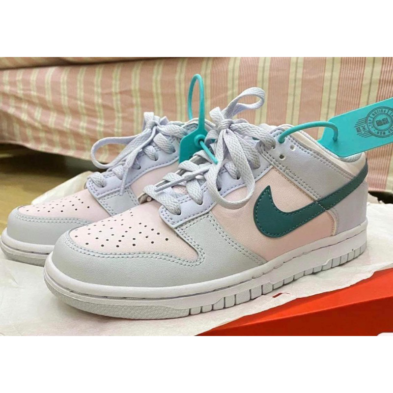 รองเท้า Nike dunk low (GS) ของแท้