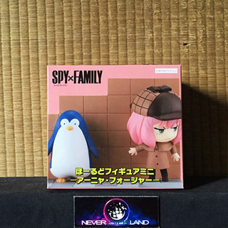 FURYU PREMIUM FIGURE: SPY X FAMILY - ANYA FORGER &amp; PENGUIN