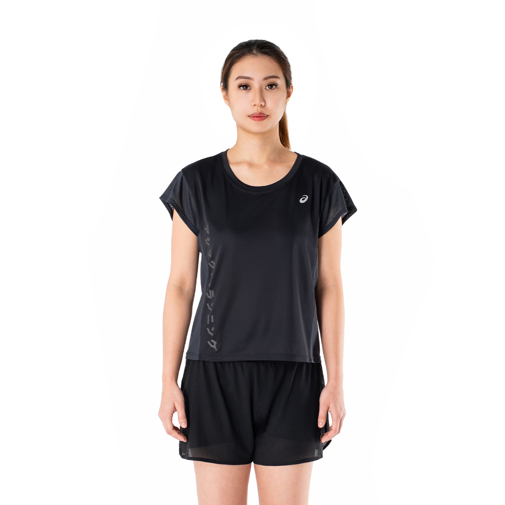 ASICS : 2012C930.001 KATAKANA SS TOP WOMEN RUNNING ผู้หญิง เสื้อคอกลม ของแท้  PERFORMANCE BLACK