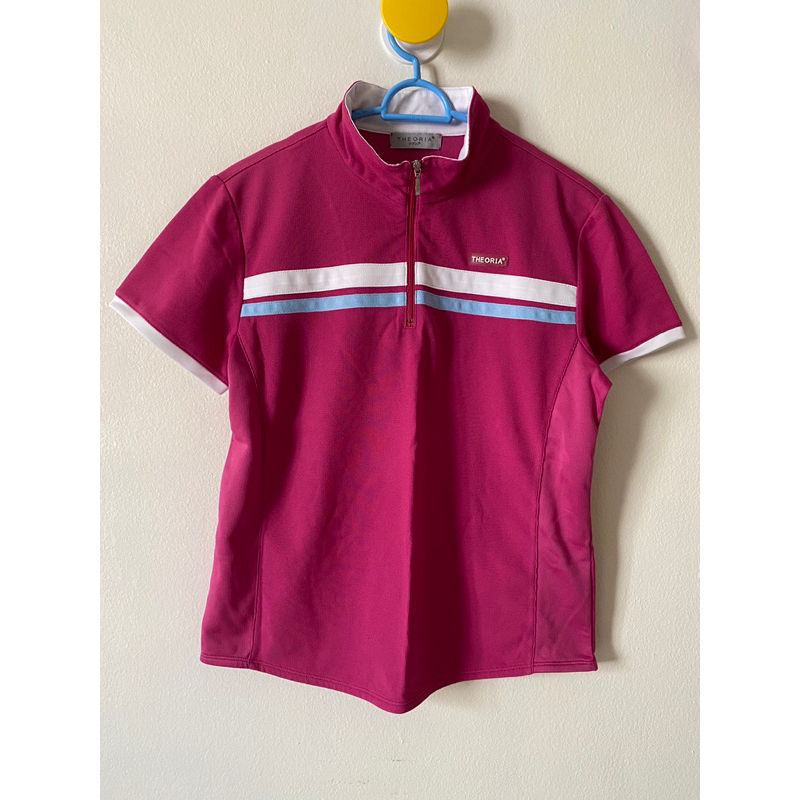 ❤️เสื้อกีฬา THEORIA Size L อก 36-40 ยาว 23 นิ้ว สีชมพู ไม่เฟด ผ้าระบายเหงื่อ ชายโค้งนิดๆ ซิปคอ YKK ใ