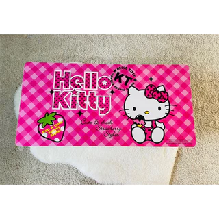 โต๊ะญี่ปุ่นขนาด 30x60cm ขนาดเล็ก คิตตี้สตรอเบอร์รี่