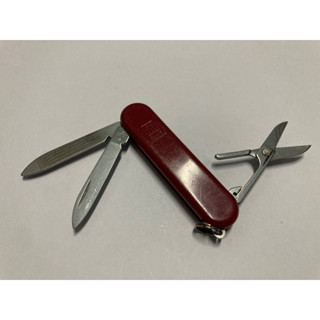 Zwilling มีดพับตุ๊กตาคู่เยอรมัน สีแดง