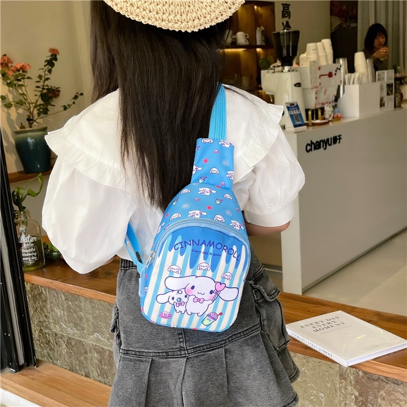 พร้อมส่ง กระเป๋าคาดอกเด็ก V9 สะพายไหล่ ลายการ์ตูนน่ารักๆ สำหรับเด็กผู้หญิง/ผู้ชาย