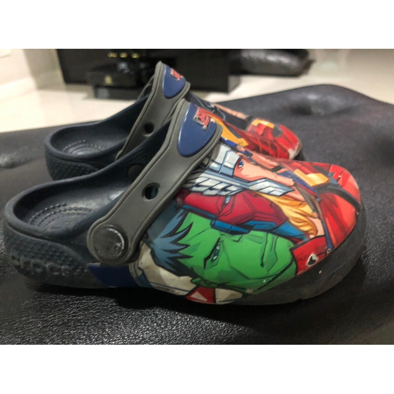 พร้อมส่ง crocs เด็กแท้ 100% avenger superhero