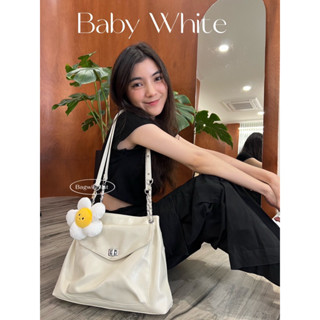 พร้อมส่งสีขาว ♡ Baby White bagwl กระเป๋าหนังสะพาย