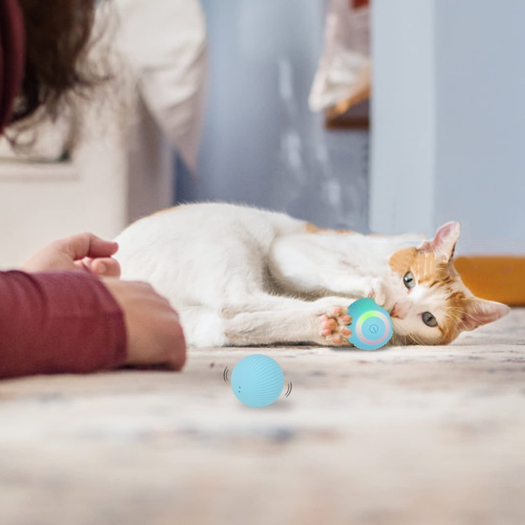 ลูกบอลของเล่นแมวแบบโต้ตอบอัจฉริยะพร้อมไฟ LED ของเล่นแมว ลูกบอลกลิ้งเคลื่อนที่อัตโนมัติสำหรับแมวในร่ม