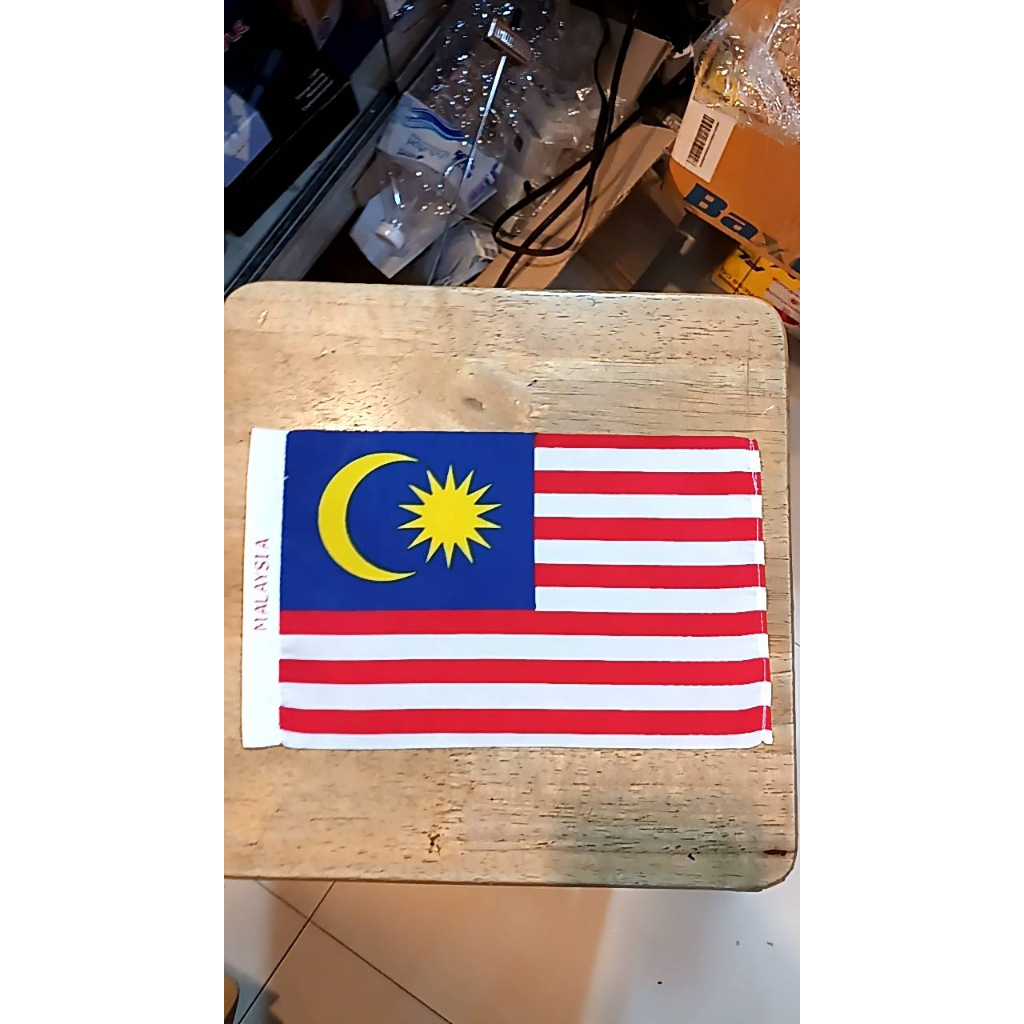 Malaysia มาเลเซีย ธงนานาชาติ ธงผ้า ธงชาติ ธงสี ธงผืน ขนาด 15x22 cm.