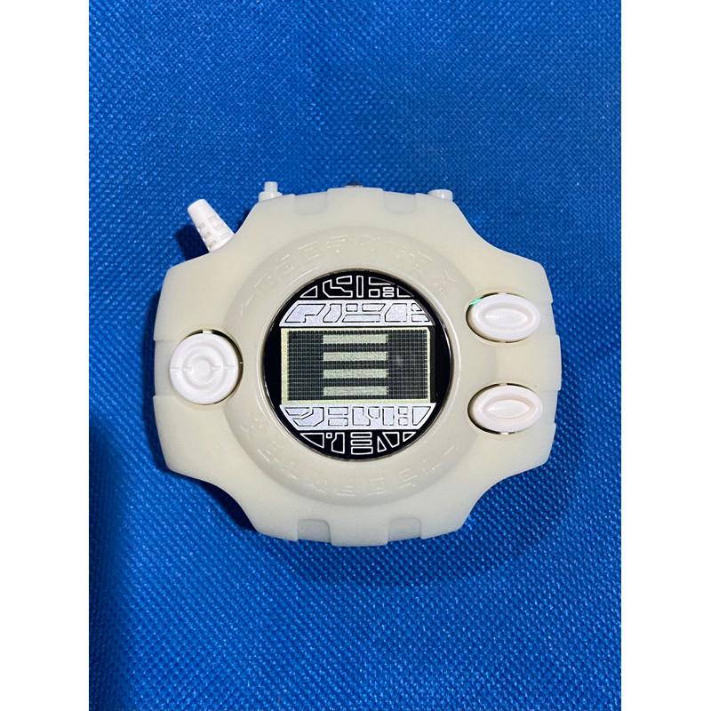 Digimon Digivice V2.0 US สีเรืองแสงแท้