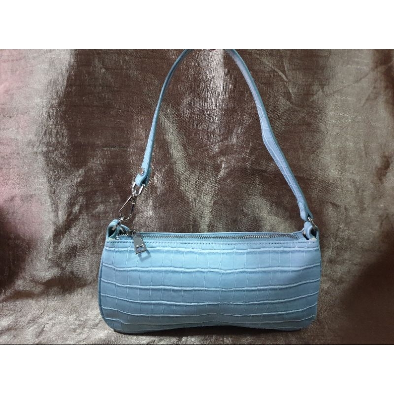 กระเป๋า JW PEI สีฟ้า