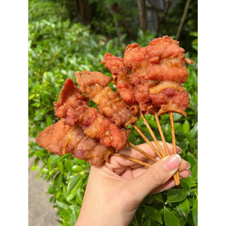 หมูทอดเสียบไม้ มี2ขนาด (ไม้ใหญ่55ไม้/ไม้เล็ก110ไม้) 🐷🔥 เหมาค่าส่ง ฟรีกล่องโฟม!! ทุกจังหวัดทั่วไทย🎉