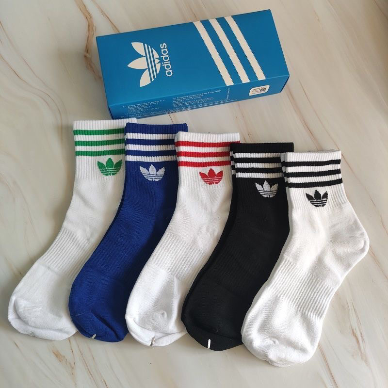 （ส่งจากไทย/1กล่อง5คู่ ）ถุงเท้าถุงเท้าข้อกลาง ผ้าฝ้าย5คู่ใส่กล่อง เนื้อผ้านุ่ม สำหรับการเล่นกีฬา ใส่ได้ทั้งชายและหญิง