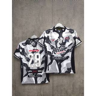 เสื้อกีฬาพิมพ์ลายคอห้าเหลี่ยมเล็ก สีสดซักแล้วสีไม่ตกรับประกั…