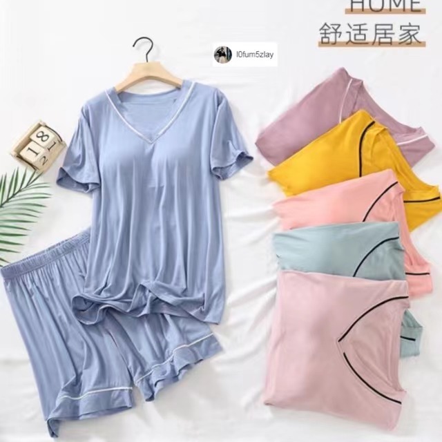 🔥🧽M-4XL(มีฟองน้ํา) ชุดนอนเรียบหรู，ชุดนอนสีทึบ，มาพร้อมกับแผ่นรองหน้าอก， ผ้าฝ้ายที่ใส่สบาย，6 สี，แฟชั่นคอวี