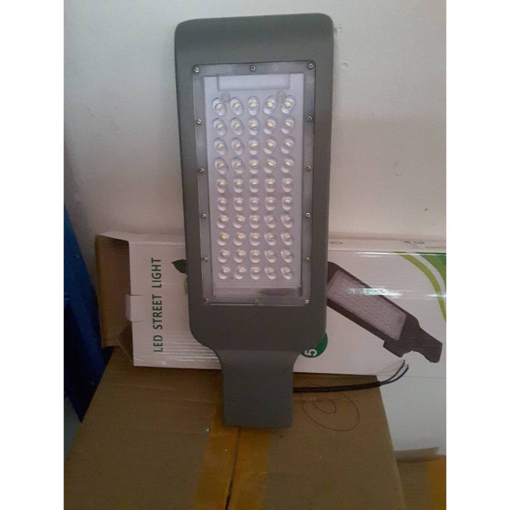 โคมไฟถนน LED STREET LIGHT DC 12-24V สำหรับโซล่าเซล ขนาด 30,50,100 วัตต์